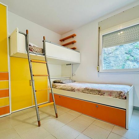 Roc Mar 3 3D - Apartamento Cerca Del Centro Y De La Playa - Terraza Con Vistas Al Mar Y Al Puerto Rosas Exteriör bild