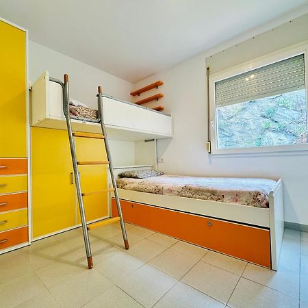 Roc Mar 3 3D - Apartamento Cerca Del Centro Y De La Playa - Terraza Con Vistas Al Mar Y Al Puerto Rosas Exteriör bild